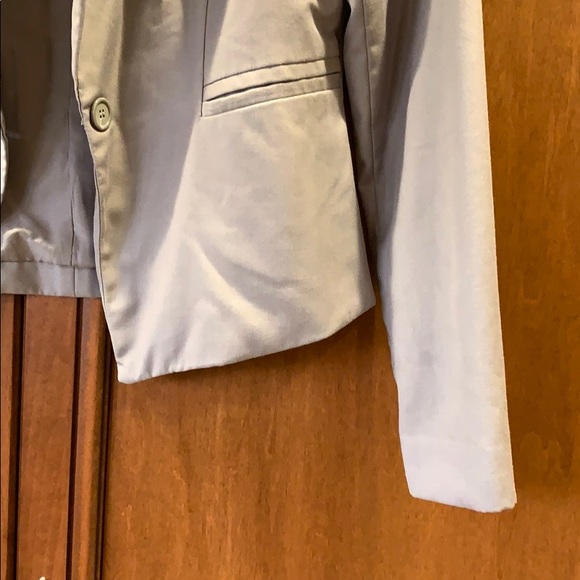 Forever 21 Grey Blazer - Picture 4 of 7